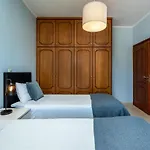 Sunny Garden Apartments